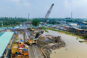 Gap in initial cost calculation leads to surplus and shortage in site clearance 