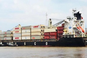 Container spot rates increase on routes to America, Europe 