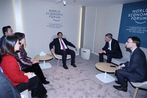 PM receives leaders of world leading businesses in Davos