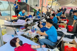 More Vietnamese people donate their blood voluntarily
