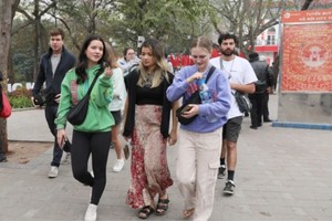 Nearly 9 million international visitors to Vietnam in first six months