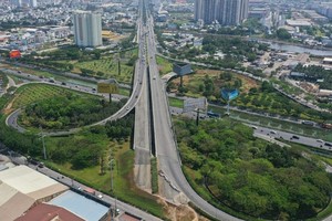 Transport Department proposes building self-driving train line