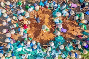 People join hands to rebuild after super typhoon Yagi