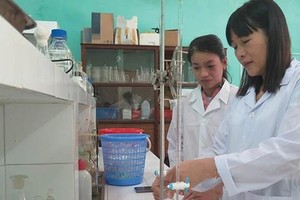 Backyard inventor honored amongst outstanding scientists