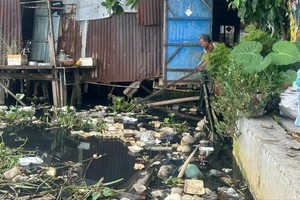 HCMC plans daily garbage collection from 18 canals, ditches