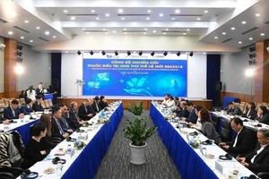 Vietnamese Ministry of Health approves trials on US-made cancer drug 