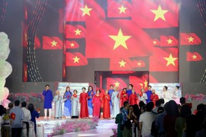 Ao Dai festival 2025 opens with grand ceremony in HCMC