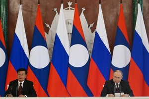 Russia intends to expand sea transportation to Laos through Vietnam’s ports