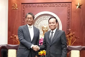 HCMC strengthens cooperation with Japanese, Chinese localities and businesses