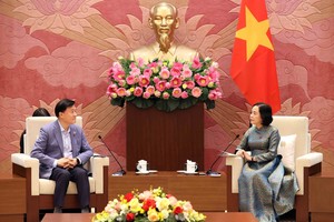 Official calls for stronger Vietnam – RoK economic, locality-to-locality links