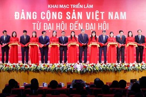 Exhibition on national Party congresses opens in Hanoi