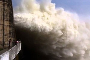 Hoa Binh and Son La Hydroelectric Power Plants are releasing water  