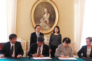 Vietnam and Finland sign agreement on educational cooperation