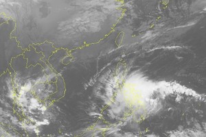 New tropical storm to hit East Sea 