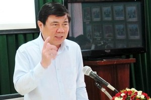 Chairman of HCMC People’s Committee Nguyen Thanh Phong (Photo:SGGP)