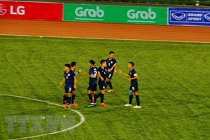 Players of host Cambodia, which has already secured  Group B’s top position (Photo: VNA)