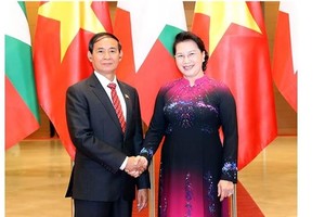 Chairwoman of the National Assembly of Vietnam Nguyen Thi Kim Ngan and President of Myanmar Win Myint (photo:VNA)