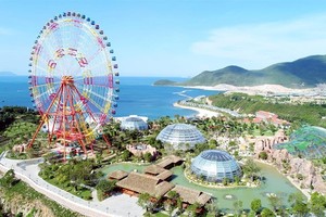 On Nha Trang Bay's Hon Tre island  (Photo: vnexpress.net)