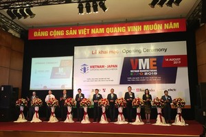 The eighth Vietnam-Japan Supporting Industries Exhibition and the 11th Vietnam Manufacturing Expo take place in capital city of Hanoi