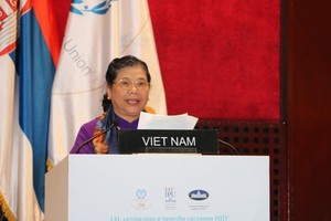 Vice Chairwoman of the National Assembly Tong Thi Phong delivers a speech at the plenary session of the IPU-141 in Belgrade, Serbia, on October 15 (Photo: VNA)