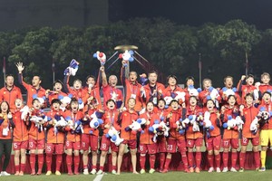 The women's football team win the SEA Games gold medal for the sixth time (Photo:DUNG PHUONG)