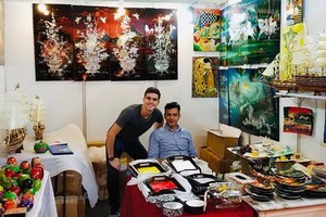 Vietnam promotes handicraft products in India