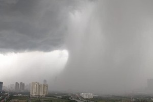 A thunderstorm occurred in Ho Chi Minh City last week (Photo:Nguyen Quoc Anh)