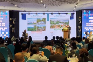 Travel agencies announce tourism stimulus packages at the launching ceremony (Photo:Doan Kien)