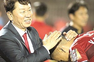 Ho Chi Minh City FC has brought back their former coach Chung Hae-Seung. (Photo bongda.com.vn)