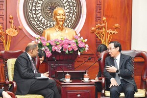 Vietnam, Singapore strengthen strategic partnership