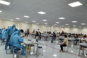 Hanoi sends 20 medical experts to help Bac Giang fight Covid-19