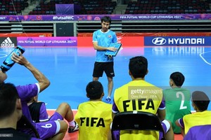 Vietnam national futsal team performs first training session 
