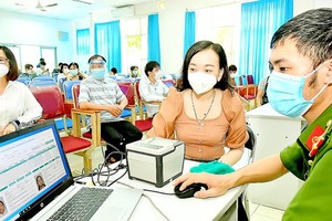 HCMC residents expect to soon receive long-awaited ID Cards 