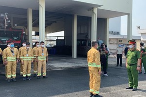 PC07 checks fire prevention, fighting and rescue works in Tan Son Nhat airport