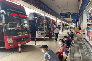 New Mien Dong (Eastern) Coach Station remains deserted