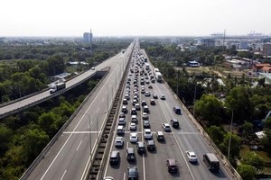 VEC proposes to expand HCMC-Long Thanh expressway in advance of 2025