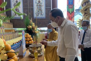 District 11 commemorates Covid-19 victims