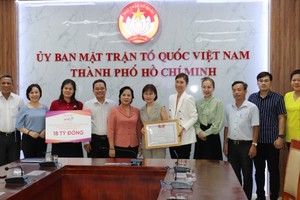 400 tons of essential goods donated for children on Mid-Autumn Festival