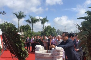  Long An Province marks day of receiving eight golden words