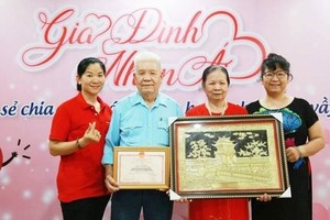 President commends veteran for blood donation mobilization