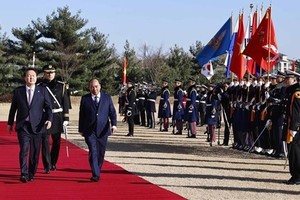 Welcome ceremony held in Seoul for President Nguyen Xuan Phuc