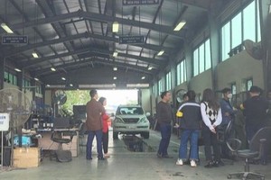 HCMC Police prosecute 128 violators at registration centers