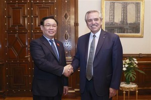 Vietnam treasures relations with Argentina: NA Chairman