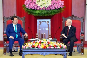 Party General Secretary welcomes RoK President’s visit