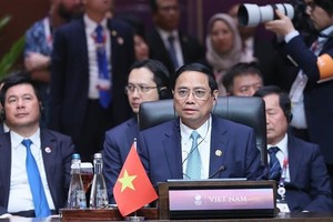 Vietnamese PM Pham Minh Chinh attends ASEAN-India Summit, East Asia Summit