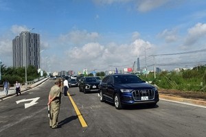 Parallel road of HCMC - Long Thanh - Dau Giay expressway open to traffic