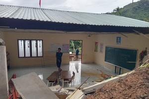 Landslides, floods threaten schools, reservoirs in Central region