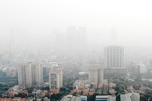 Density of PM2.5 fine dust in Hanoi high owing to pollution