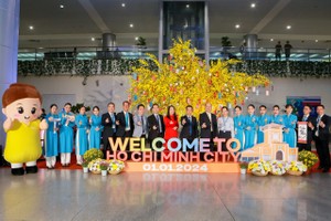 HCMC welcomes first international visitors via air route on first day of 2024
