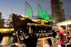 Vietnam Forum- The Moment, event for honoring brand of country, VNese people